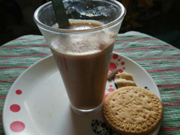 How to prepare Biscuits Chocolate milk shake Smoodhi recipe